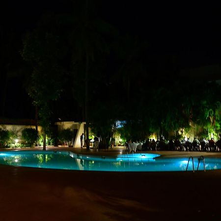 Nijaguna Resorts Chāmrājnagar Eksteriør billede